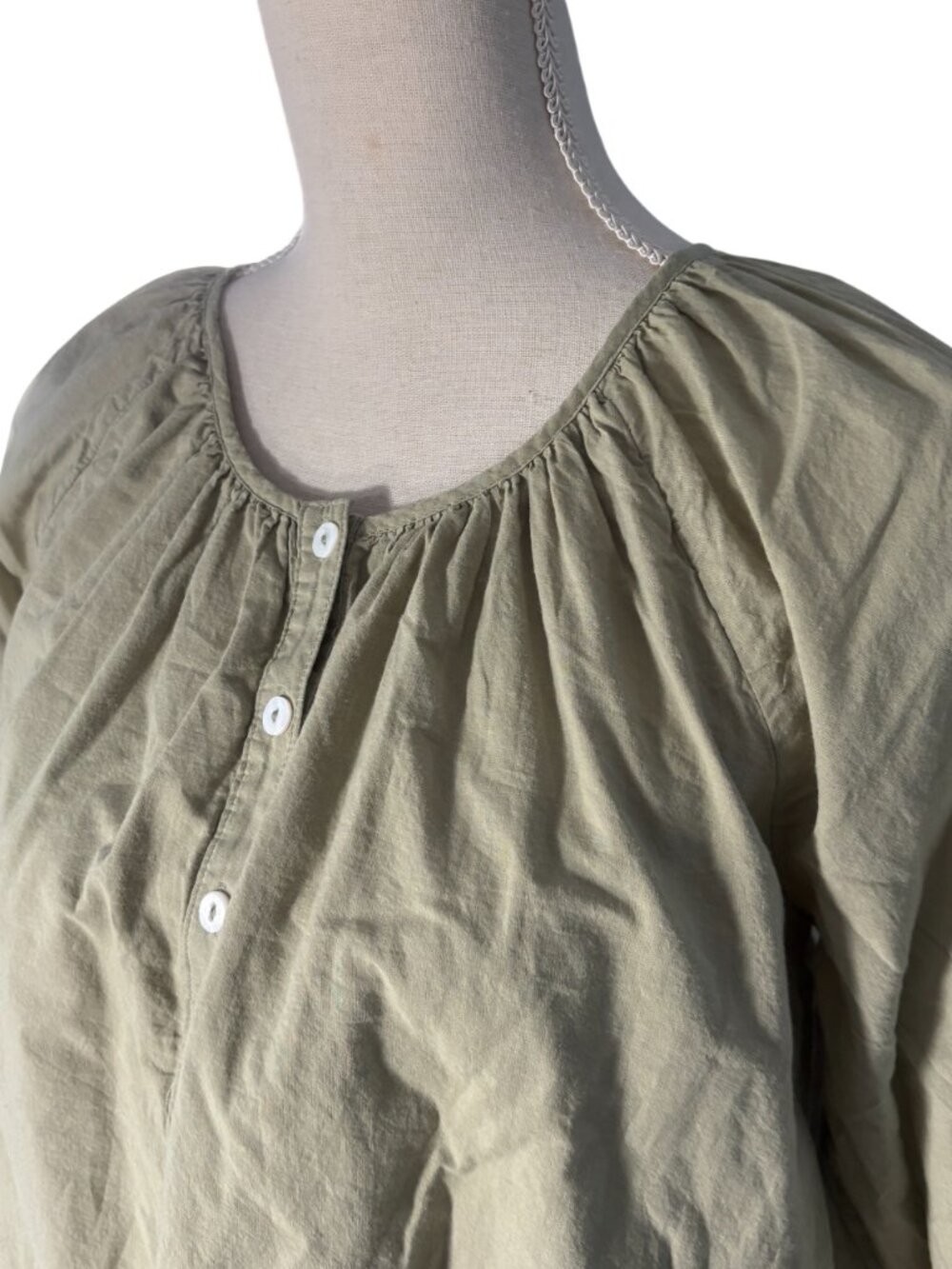 Marea Everly Gauze Top in succulent green size XS cotton blouse buttons - Picture 6 of 9